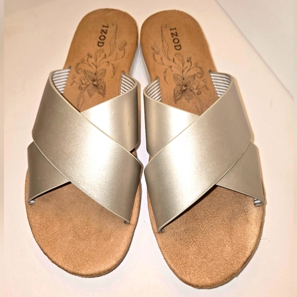Izod Shoes - Izod Women's sz 7 Alyssa Gold Sandals